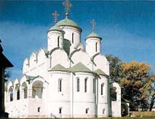 suzdal1.jpg (14046 bytes)